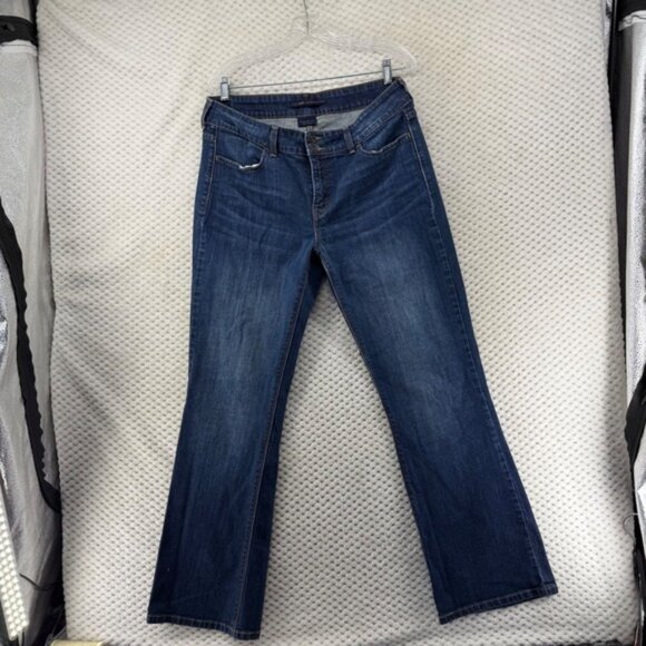 Levi's Slender Boot Cut 525 Jeans Flap Pocket Womens Dark Wash  Denim Pants - Picture 5 of 10